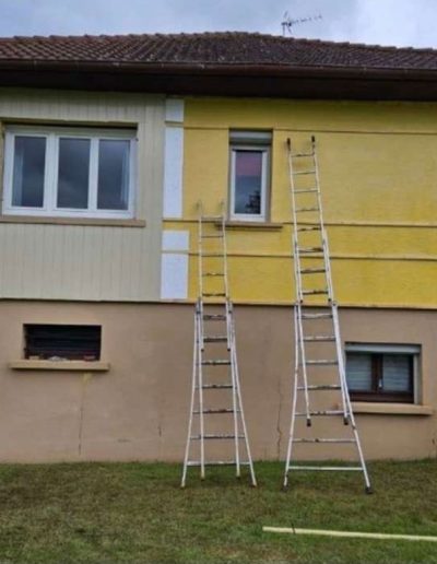 État initial de la façade avant rénovation par SNMultiservices à Besançon